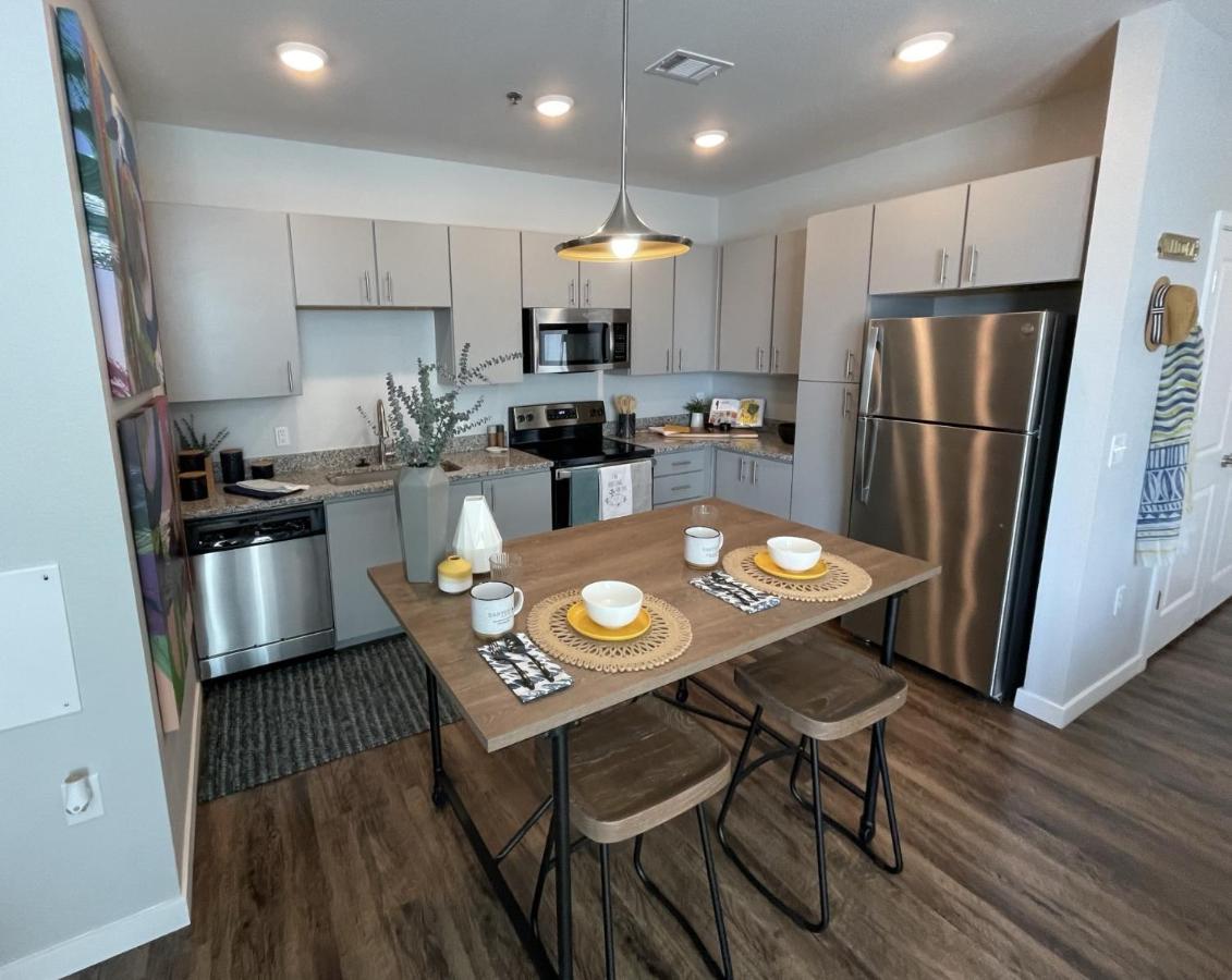 רינו Canyon Flats Apartments By Barsala מראה חיצוני תמונה