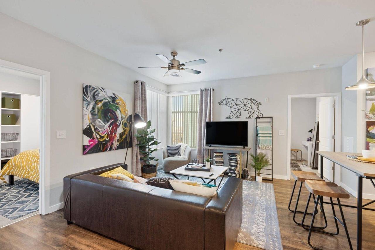 רינו Canyon Flats Apartments By Barsala מראה חיצוני תמונה